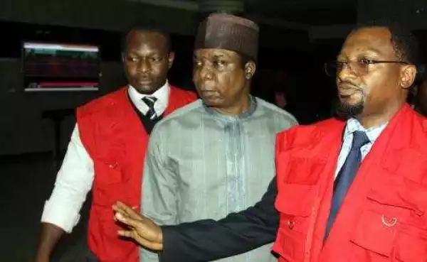 EFCC re-arraigns Jide Omokore, 5 Others for diversion of $1.6bn